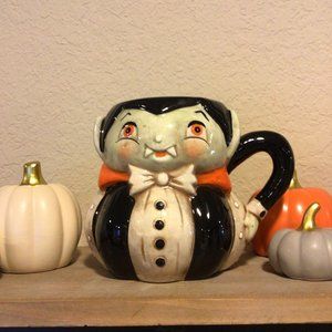 Vampire Dracula Johanna Parker Transpac Halloween ceramic mug